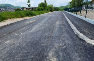 Asfaltiran pristupni put na Betaniji