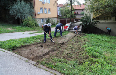 Započeli radovi na sanaciji pristupne staze i stepeništa u Ulici Višnjik