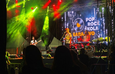 Drugi dan Festivala u Centru obilježio koncert mladih rok bendova
