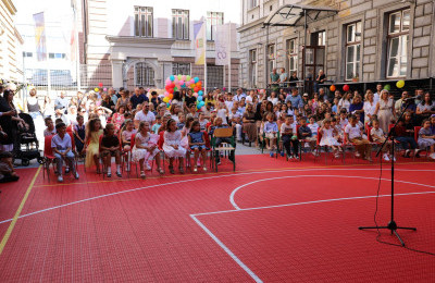 Načelnik Mandić prvačićima poželio sretan početak školovanja