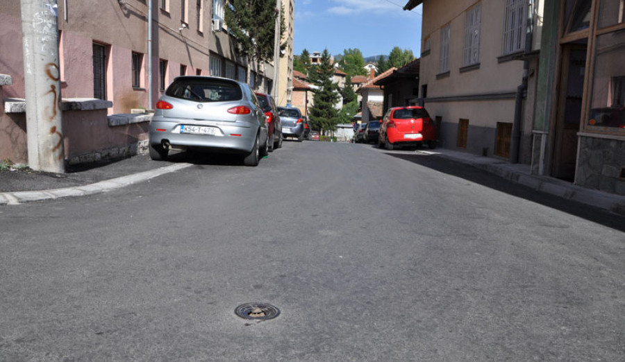 Novi asfalt u Armaganuši
