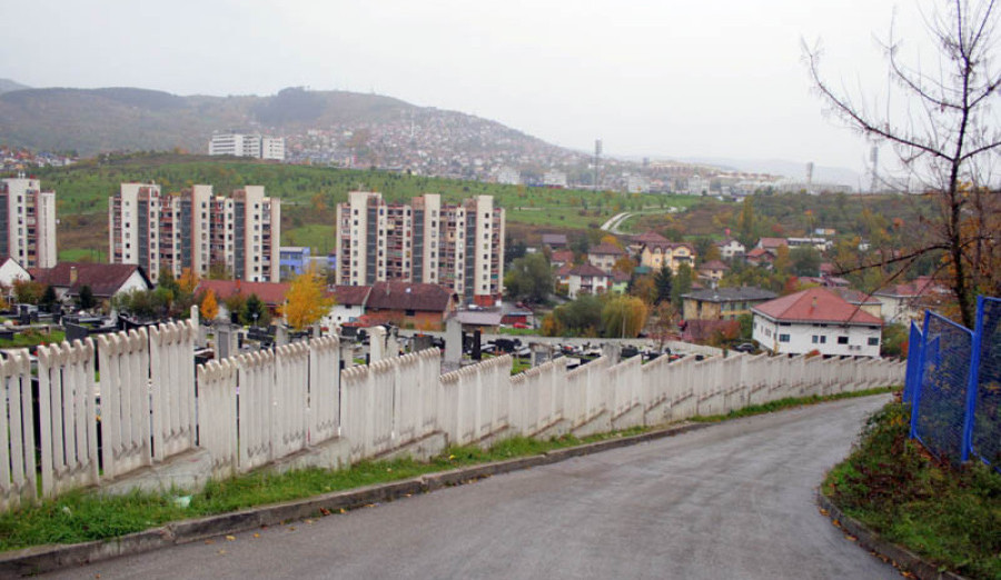 Potpisan ugovor za rekonstrukciju trotoara i izgradnju potpornih zidova