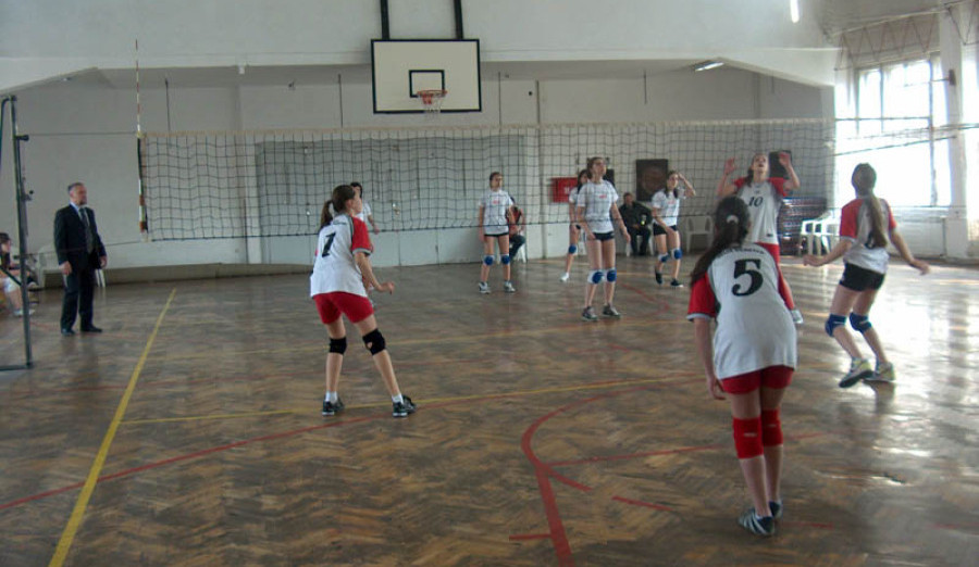 U nedjelju polufinale općinskog takmičenja u odbojci za djevojčice