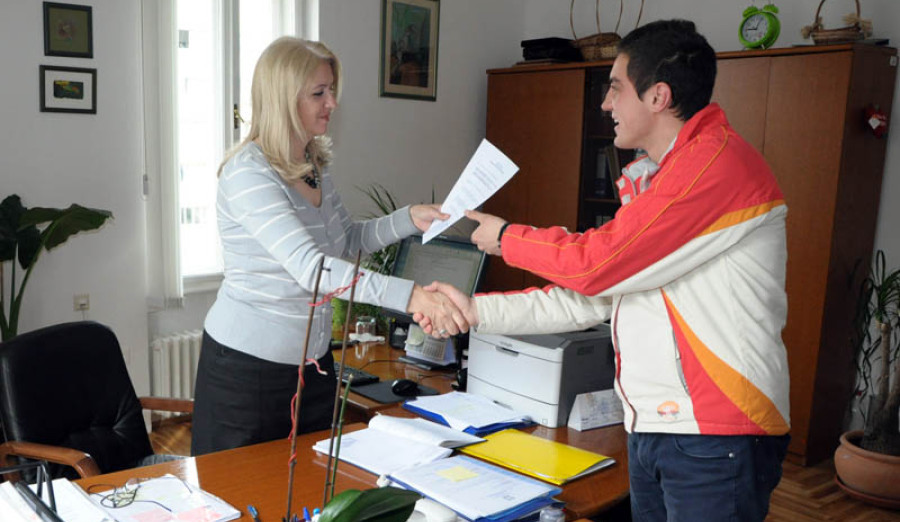 Malonogometnom klubu ''Centar'' 10.000 KM iz općinskog budžeta
