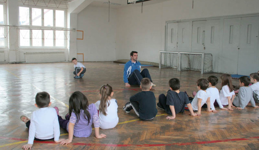 Besplatna škola gimnastike za osnovce