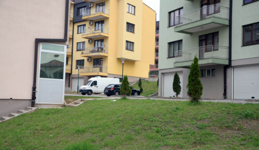 Obnovljena sportska ploha u Nahorevu