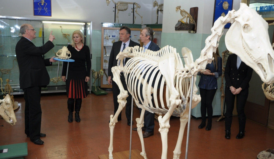 Veterinarskom fakultetu Općina Centar donirala 25.000 KM