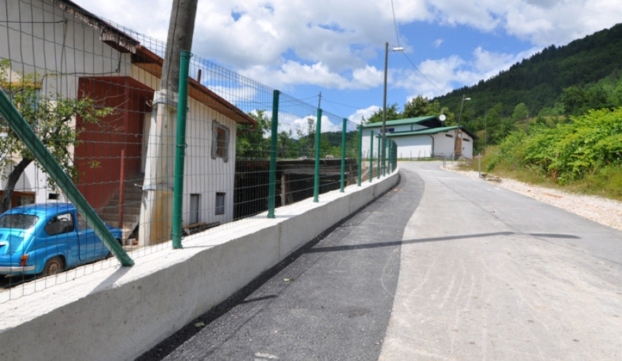 Izgrađen novi potporni zid u naselju Radava