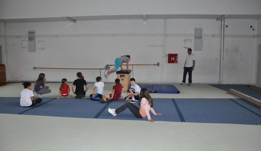 Besplatna škola gimnastike za osnovce