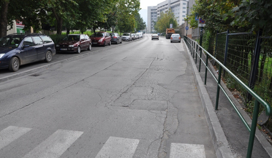 Postavljena 363 metra rukohvatne ograde u Ulici Asima Ferhatovića