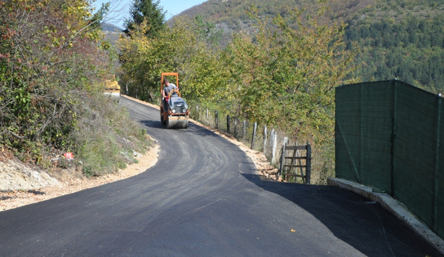 Potpisani okvirni sporazumi za održavanje cesta na Centru