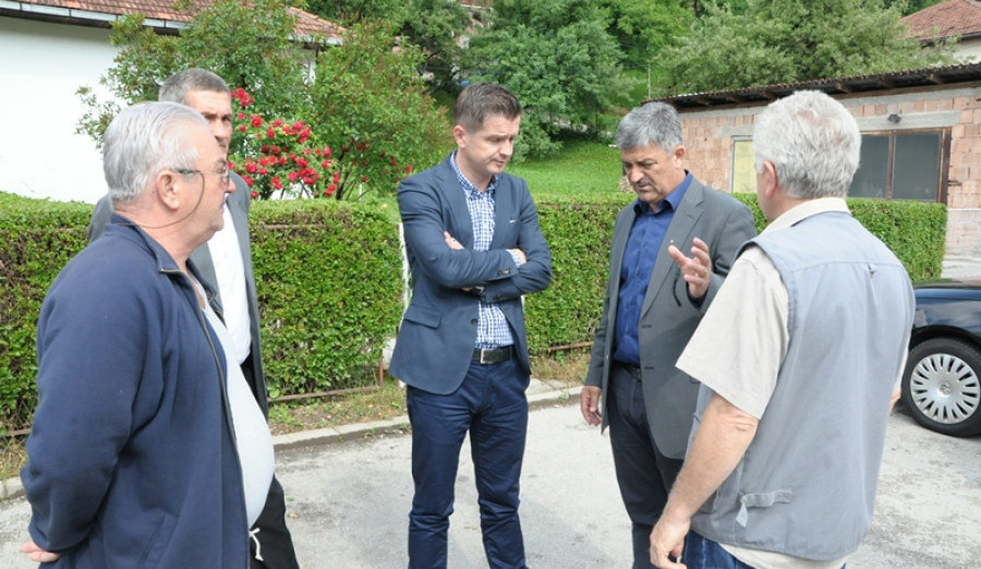 Što prije početi rekonstrukciju vodovoda i kanalizacije u MZ Pionirska dolina-Nahorevo