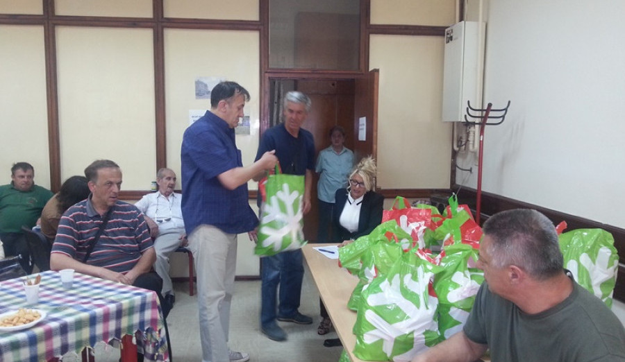 U MZ ''Trg oslobođenja-Centar'' podijeljeni paketi sa hranom