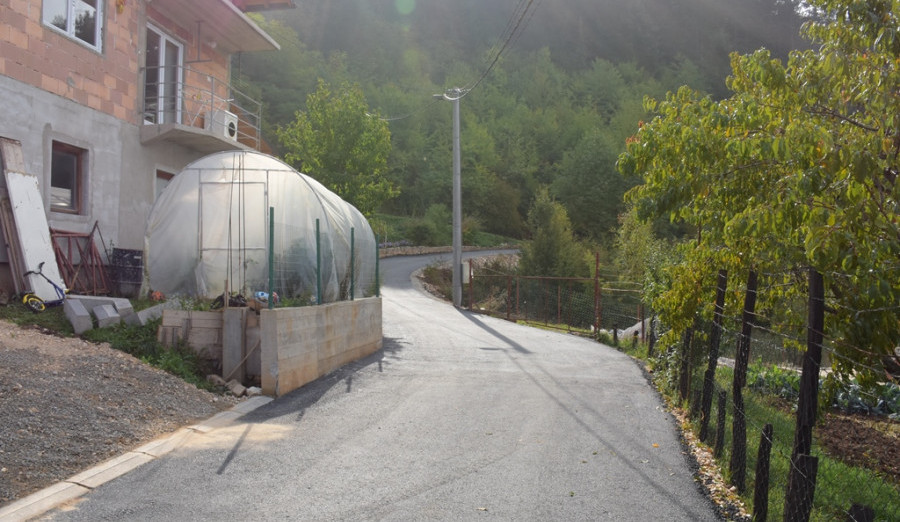 Aktivnosti na izgradnji dječijeg igrališta na Grdonju