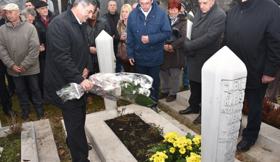 Obilježena 17. godišnjica smrti generala Mehe Karišika Keme