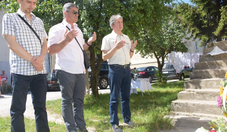 Odata počast tragično stradalim sugrađanima u Jukićevoj ulici
