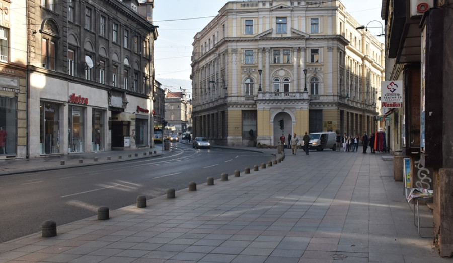 Završena obnova oštećenih ploča u Titovoj ulici