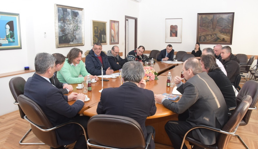 Općina Centar nastavlja realizaciju projekta uklanjanja arhitektonskih barijera za osobe u invalidskim kolicima