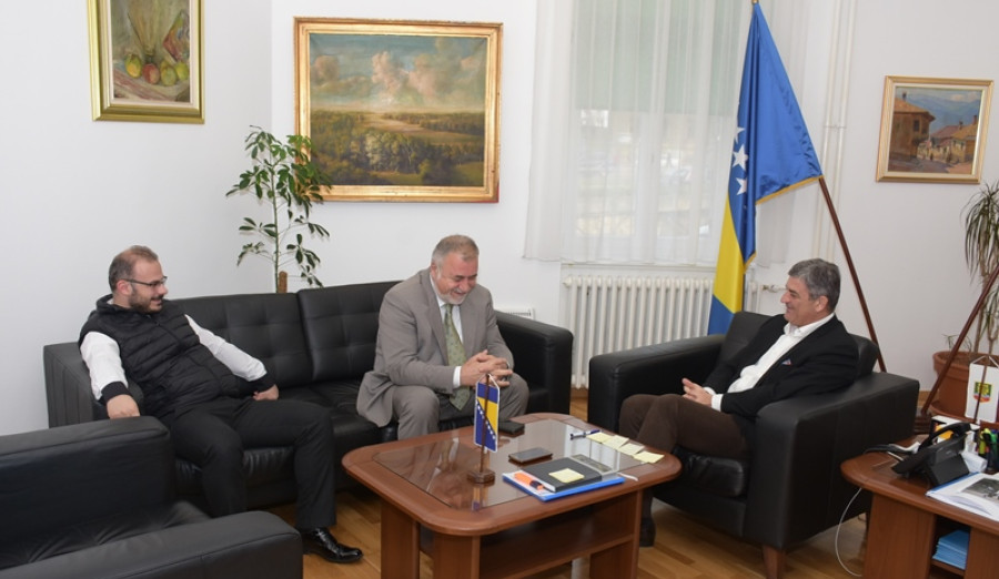 Načelnik Ajnadžić ugostio zamjenika reisu-l-uleme Huseina ef. Smajića