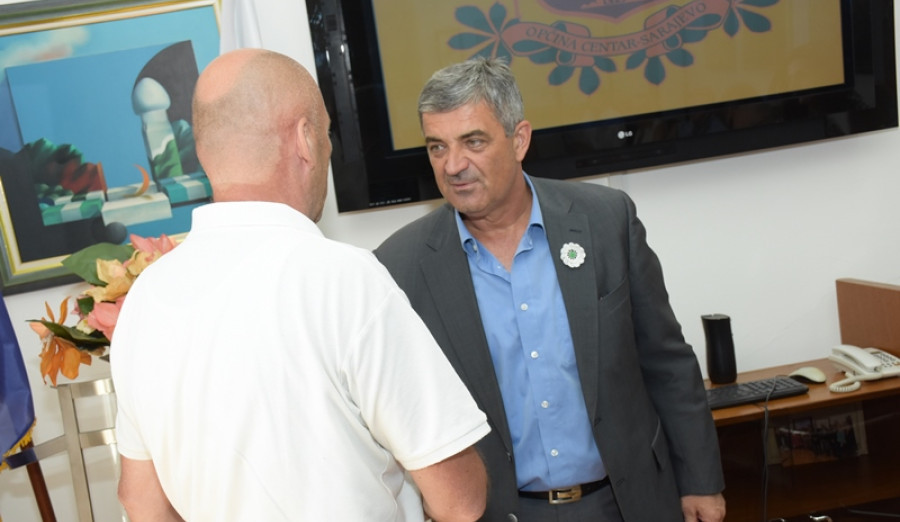 (FOTO) Općina Centar pomaže izdavanje knjiga za slijepa i slabovidna lica
