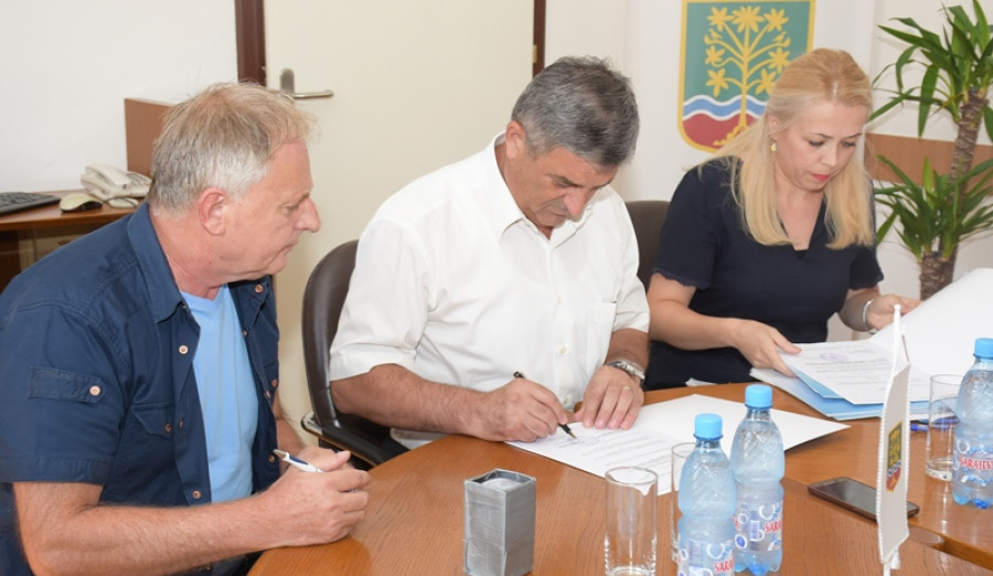 (FOTO) Donirana finansijska sredstva humanitarnim organizacijama