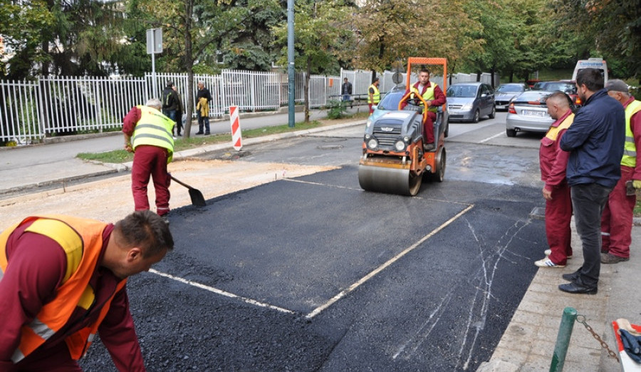 Novi pješački prelaz za veću sigurnost učenika OŠ „Isak Samokovlija“