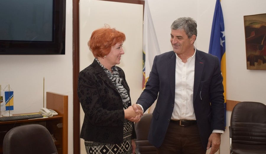 Zavodu za transfuzijsku medicinu FBiH donirano 10 hiljada maraka