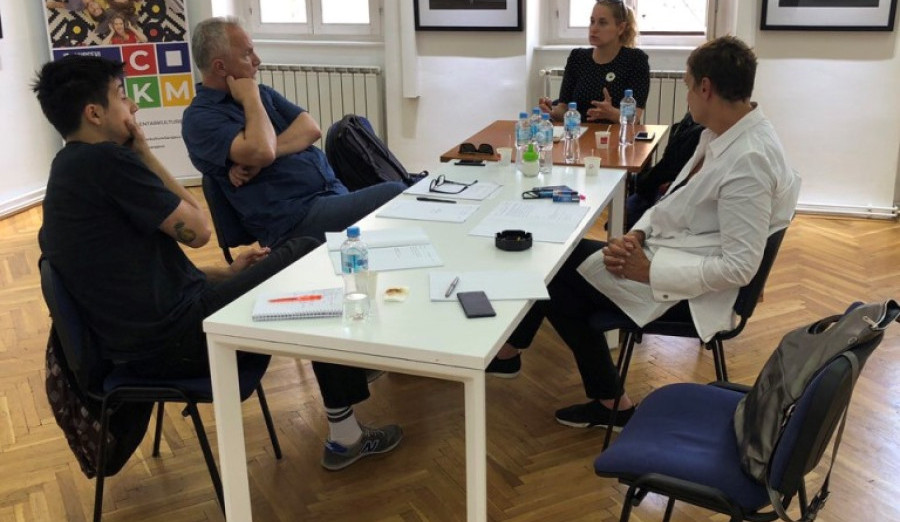 Početkom oktobra premijera predstave „Porodični portret“