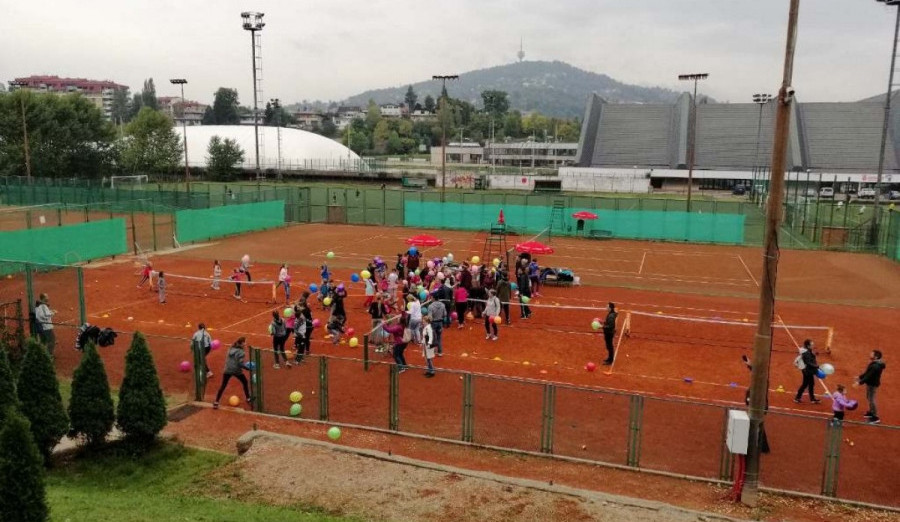 Perspektivnim sportistima besplatni termini na teniskim terenima