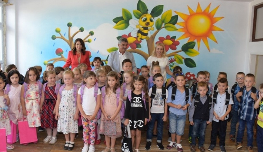 Općina za sve prvačiće i ove godine nabavlja udžbenike, školski pribor i ruksake