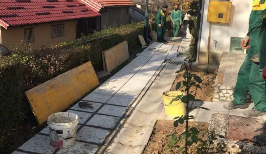 Uskoro završetak sanacije pristupne staze i stepeništa u Ulici Nusreta Fazlibegovića