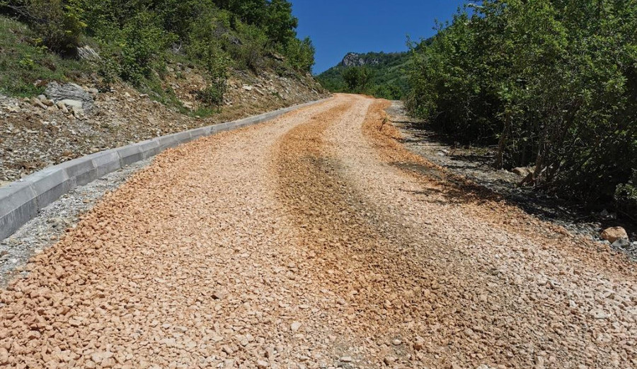 Nastavak projekta asfaltiranja saobraćajnice prema vodopadu Skakavac