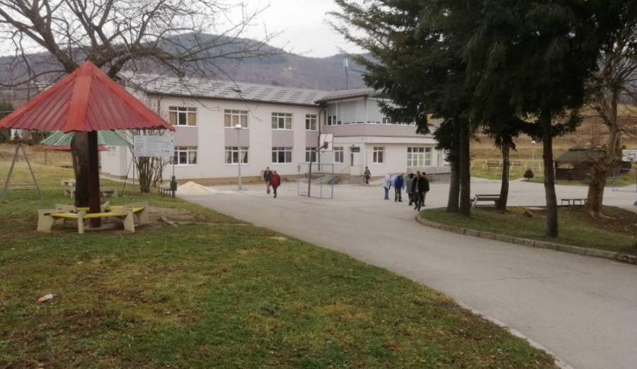 Općina Centar donirala 10.000 maraka Zavodu za zbrinjavanje mentalno invalidne djece i omladine Pazarić