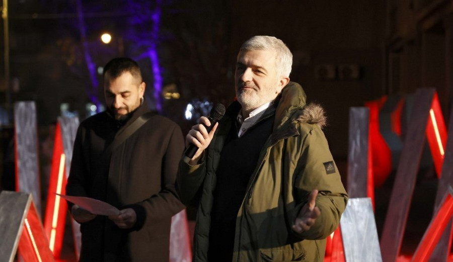 U Radićevoj ulici otvoren „Ulični novogodišnji festival“