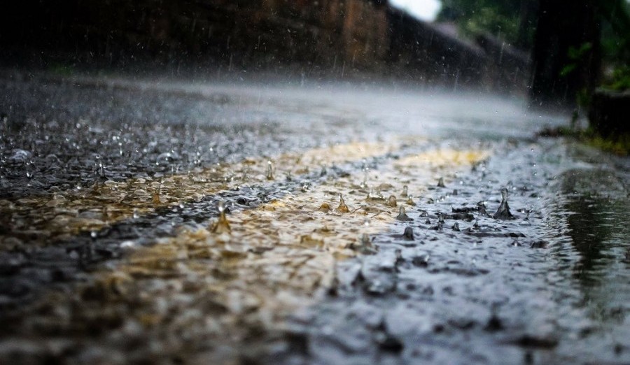 Izdato narandžasto upozorenje za jak južni i jugozapadni vjetar i za obilnije padavine