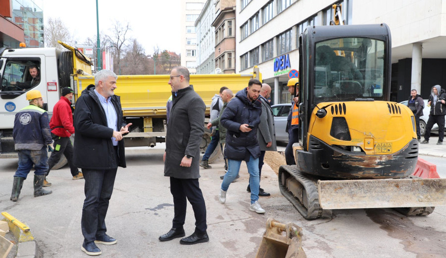 Načelnik Mandić obišao radove u Radićevoj ulici