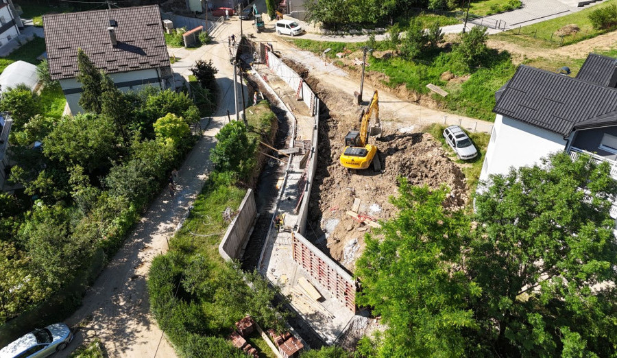 Napreduju radovi na regulaciji Koševskog potoka u Ulici Svetozara Ćorovića