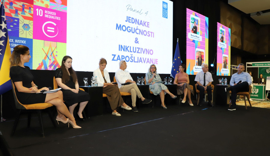 Općina Centar primjer dobre prakse - Od početne prilike do održivog zaposlenja osoba sa invaliditetom